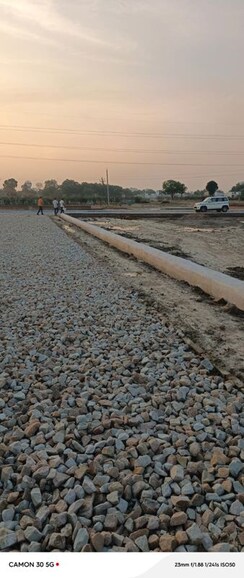 Plot For Sale in Sultanpur Road