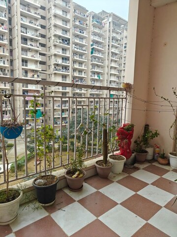 Balcony in 2 BHK Apartment at Shree Vardhman Green Court, Sector 90 – for Rent