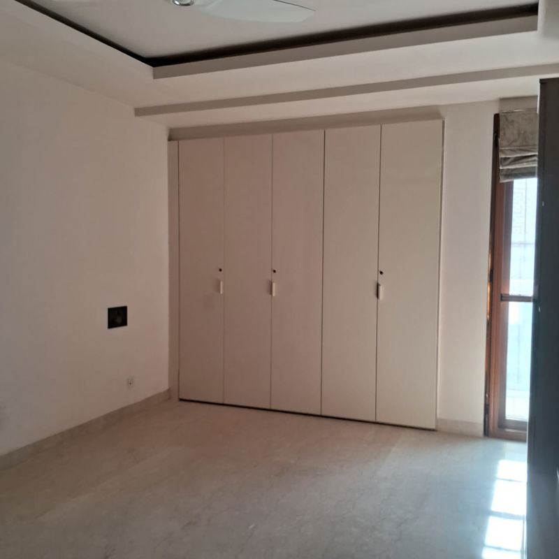 3 BHK + Servant Room Builder Floor For Sale in Ansal Navkriti Arcade