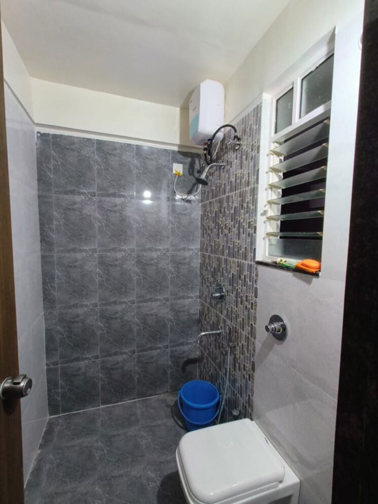 Bathroom, majestique-rhythm-county 2 Bedroom 950 Sq.Ft. Apartment In Handewadi Pune 9795605