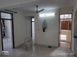 Room in 3 BHK Apartment at Sector 19 Dwarka – for Rent