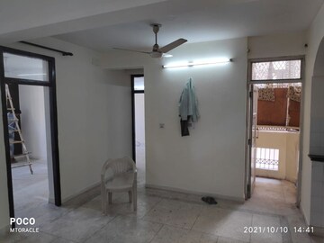 Room in 3 BHK Apartment at Sector 19 Dwarka – for Rent