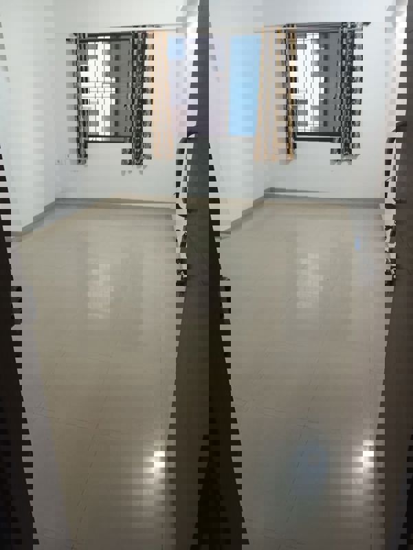 2 BHK + Pooja Room 900 Sq.Ft. Apartment in Panama Silver Stone