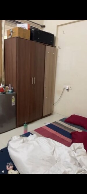 Room in  Pg at Ghatkopar East – for Rent
