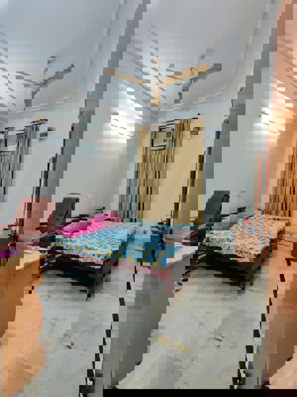 3 BHK + Servant Room Apartment For Rent in Sector 10 Dwarka