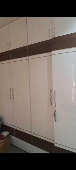 Room in  Pg at Vakola – for Rent