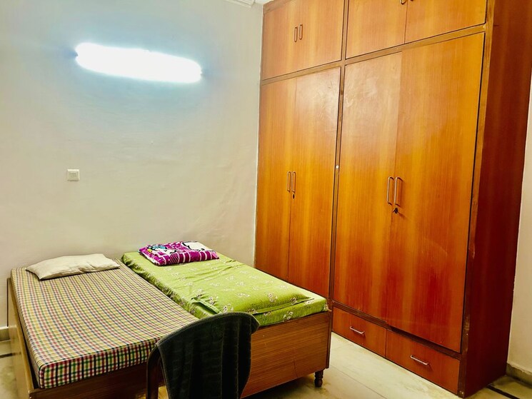 Bedroom, sector 49 Pg For Girls In Sector 49 9796039