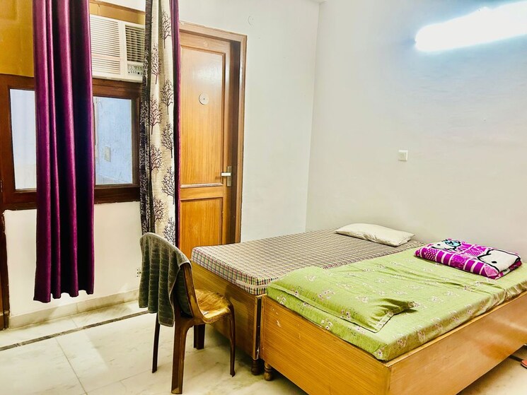 Bedroom, sector 49 Pg For Girls In Sector 49 9796039