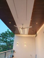 4 BHK + Pooja Room 200 Sq.Yd. Builder Floor in Dlf garden city