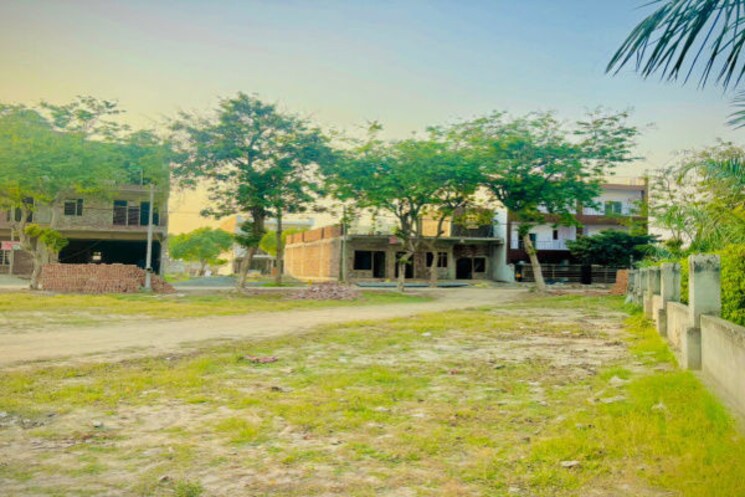 Garden, zestha-bhagirath-vihar-residency  208 Sq.Yd. Plot In Sector 27 Yamuna Expressway Greater Noida 9796021