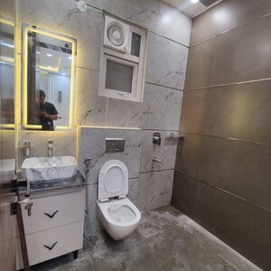 Bathroom in 3 BHK Apartment at Swami Shraddhanand Park – for Rent