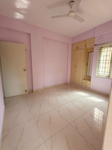 Room in 2 BHK Apartment at Cv Raman Nagar – for Rent