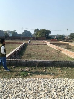 Plot For Sale in Faizabad Road