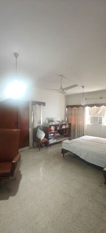 Bedroom in 3 BHK Apartment at Venus Apartments Cuffe Parade, Cuffe Parade – for Sale