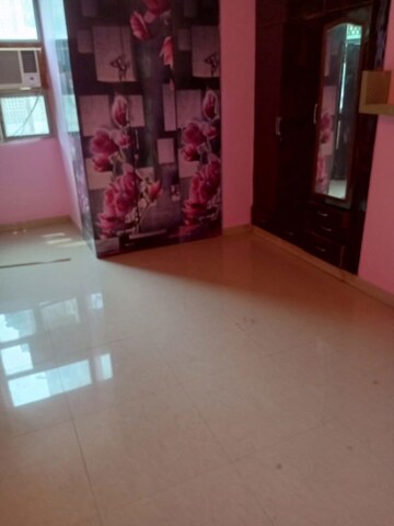 Living Room in 4 BHK Apartment at Sector 9 Dwarka – for Rent