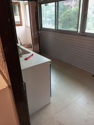 Room in 4 BHK Apartment at Sector 9 Dwarka – for Rent