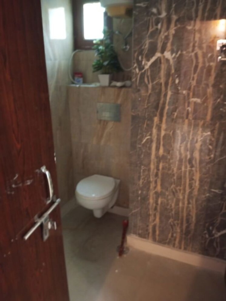 Attached Bathroom, sector 9 dwarka 4 Bedroom 2400 Sq.Ft. Apartment In Sector 9 Dwarka Delhi 9796373