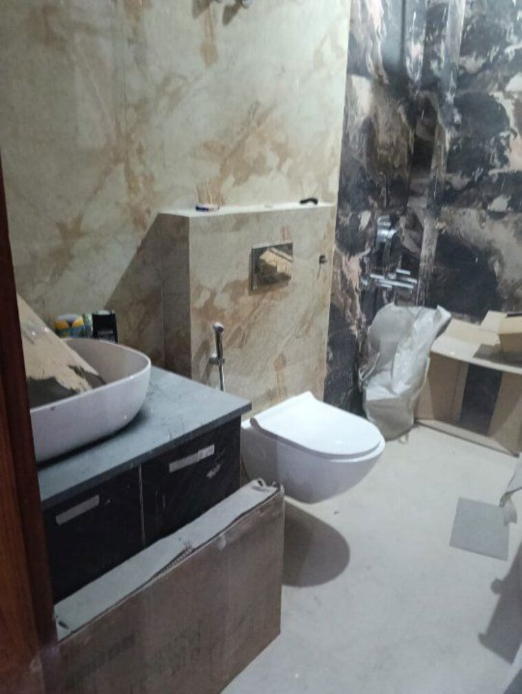 Bathroom, rwa-apartments 3 Bedroom 2550 Sq.Ft. Independent House In Sector 31 Noida 9795252