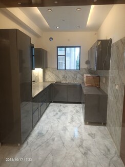 3 BHK + Servant Room Builder Floor For Sale in Sector 86