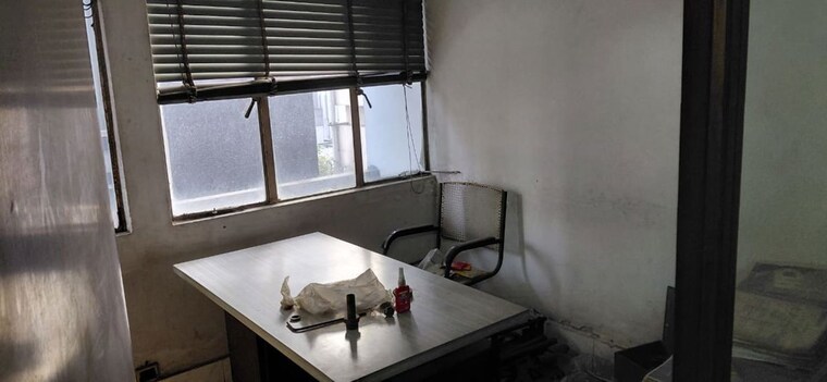 Kitchen, camac street Commercial Office Space 1000 Sq.Ft. In Camac Street Kolkata 9796691