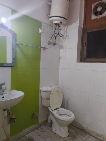Bathroom in 3 BHK Builder Floor at Sector 23 – for Rent