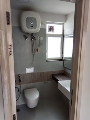 Bathroom in 3 BHK Apartment at M3M Marina, Sector 68 – for Rent