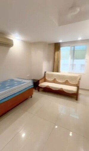 Bedroom in 2 BHK Apartment at Suncity Township Gurgaon, Sector 54 – for Rent