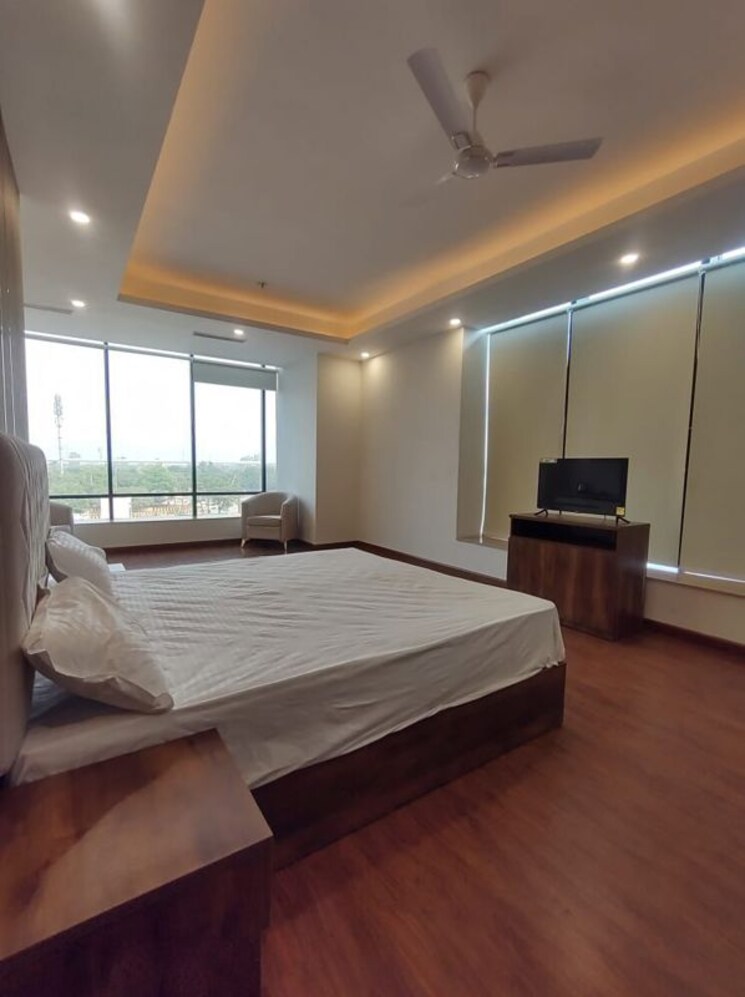 Bedroom, lokhandwala complex 2 Bedroom 1000 Sq.Ft. Builder Floor In Lokhandwala Complex Mumbai 9796771