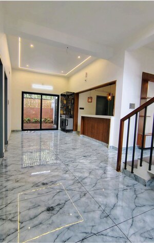 Room in 3 BHK Independent House at Pottore – for Sale