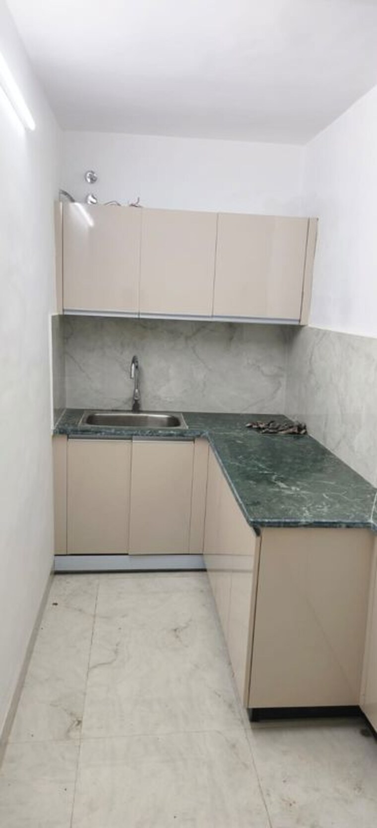 Kitchen, sector 5 dwarka 3 Bedroom 1350 Sq.Ft. Apartment In Sector 5 Dwarka Delhi 9796877