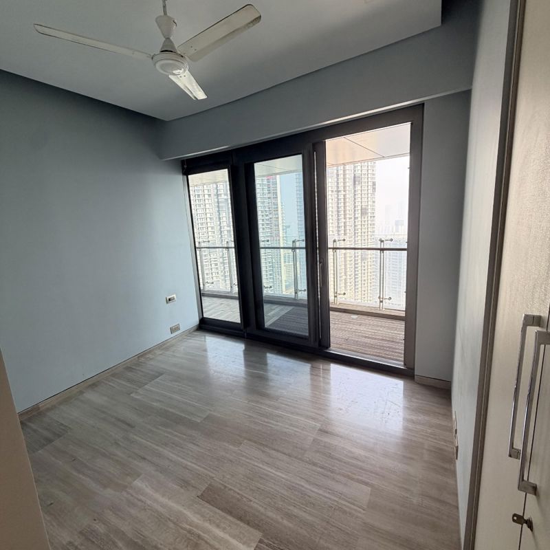 3 BHK + Pooja Room 1850 Sq.Ft. Apartment in Lodha World Crest