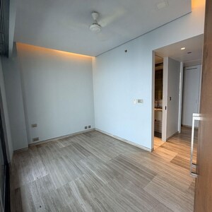 Room in 3 BHK Apartment at Lodha World Crest, Empire Mill – for Rent