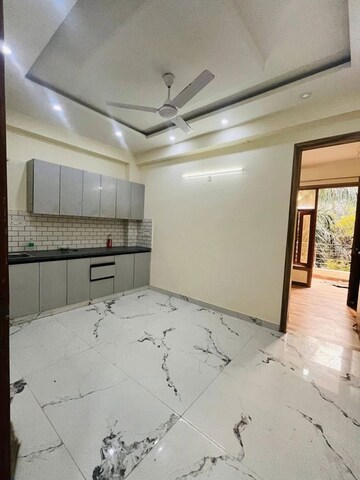 1 BHK Builder Floor For Rent in Saket