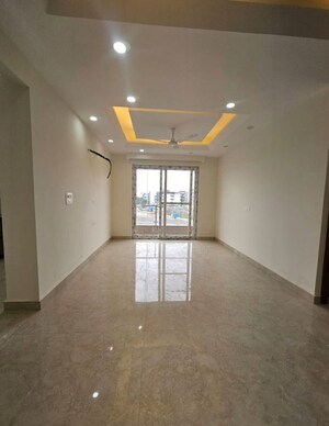 3 BHK Builder Floor For Rent in Sector 57