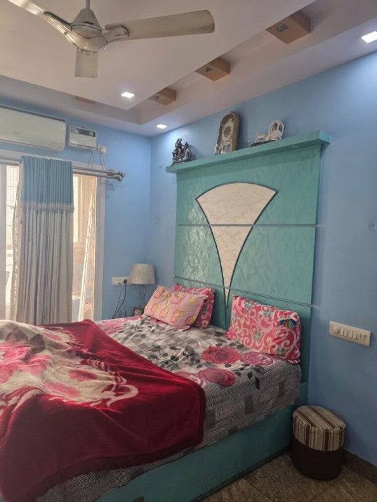 Bedroom, innovative-aspen-woods 3 Bedroom 1650 Sq.Ft. Apartment In Bannerghatta Road Bangalore 9796892