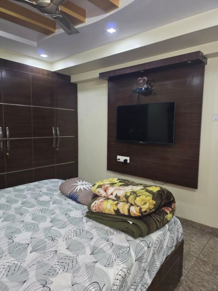 Bedroom, innovative-aspen-woods 3 Bedroom 1650 Sq.Ft. Apartment In Bannerghatta Road Bangalore 9796892