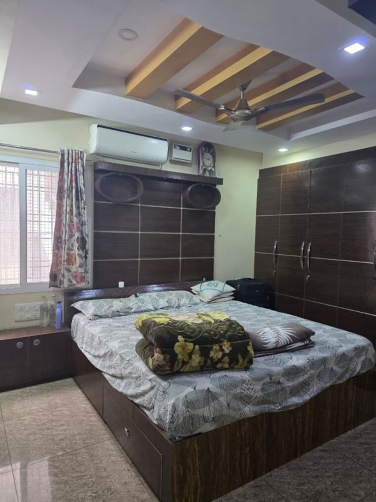 Bedroom, innovative-aspen-woods 3 Bedroom 1650 Sq.Ft. Apartment In Bannerghatta Road Bangalore 9796892