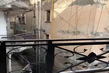 Balcony in 3 BHK Apartment at Panchsheel Extension – for Rent