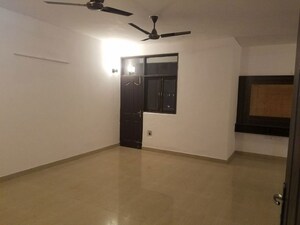 3 BHK Apartment For Rent in Sector 13 Dwarka