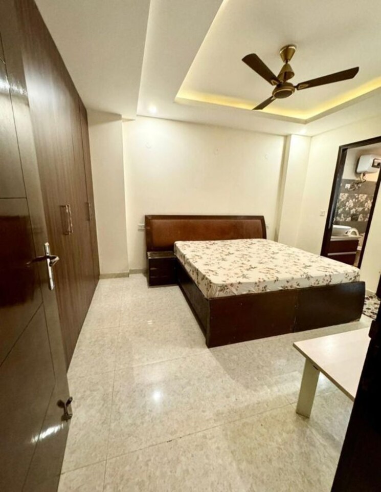 Bedroom, dlf phase i 3 Bedroom 2100 Sq.Ft. Builder Floor In Dlf Phase I Gurgaon 9797007