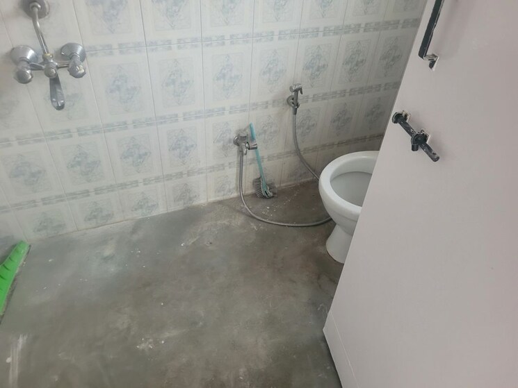 Bathroom, bhosale-elite 2 Bedroom 1000 Sq.Ft. Apartment In Bhosale Nagar Pune 9797090