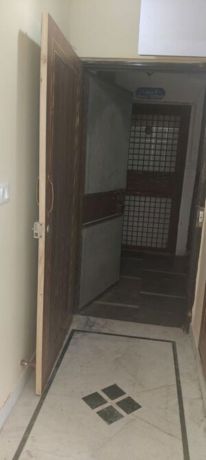 Bathroom in 3 BHK Apartment at Sector 4 Dwarka – for Rent