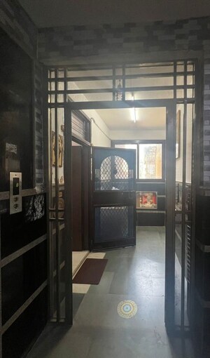 Bathroom in 3 BHK Apartment at Sector 18 Dwarka – for Rent