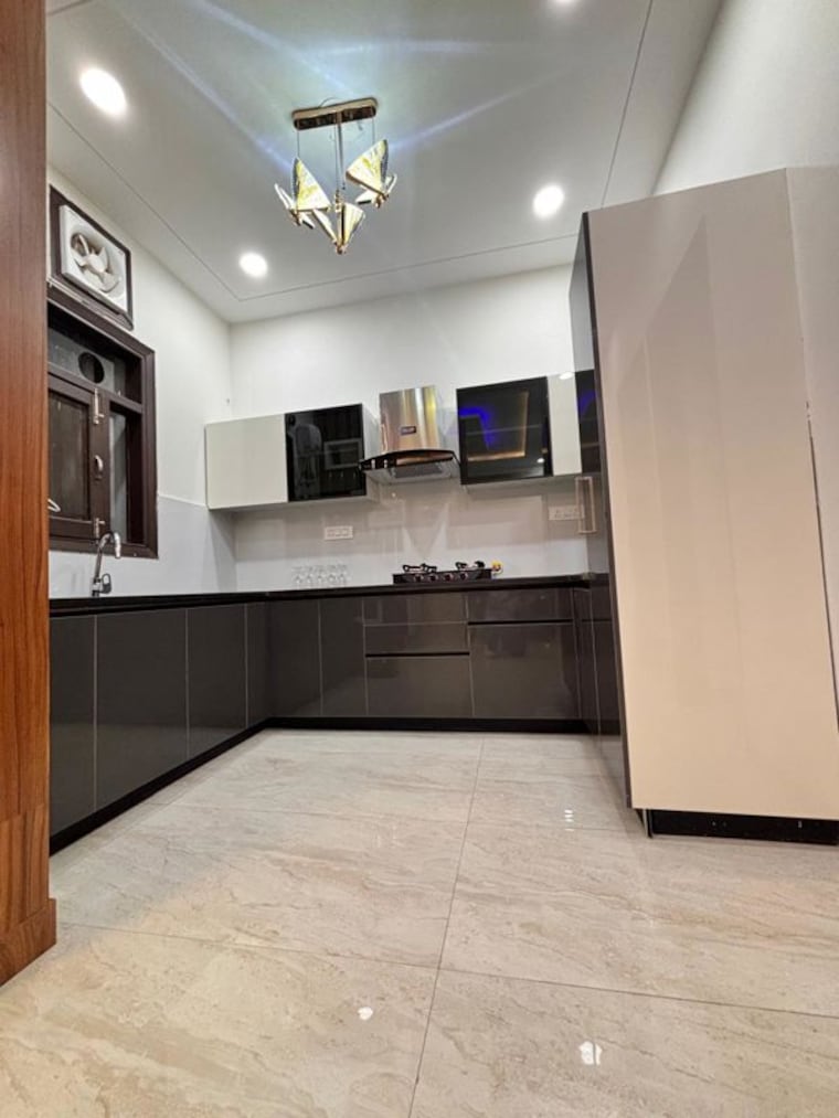 Kitchen, vip road 3 Bedroom 1850 Sq.Ft. Apartment In Vip Road Zirakpur 9797247