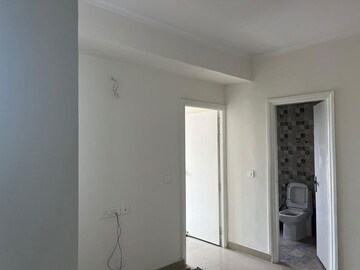 Room in 3 BHK Apartment at Nilaya Greens, Raj Nagar Extension – for Rent