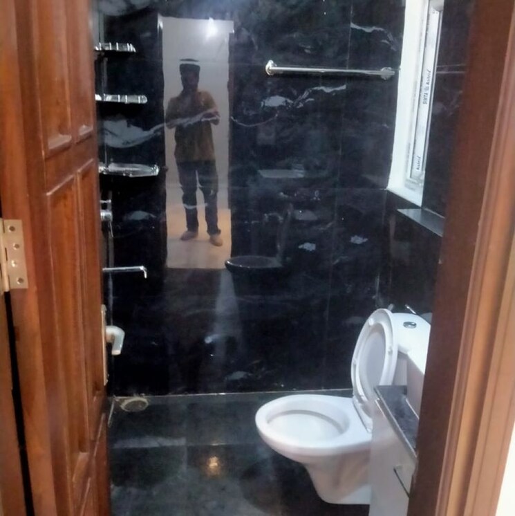 Bathroom, kharar mohali road 2 Bedroom 1040 Sq.Ft. Apartment In Kharar Mohali Road Kharar 9797262