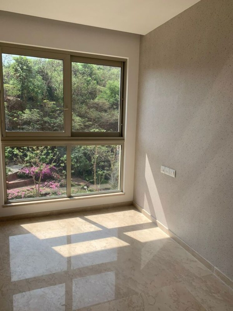 Balcony, castle-rock 2 Bedroom 777 Sq.Ft. Apartment In Powai Mumbai 9797274