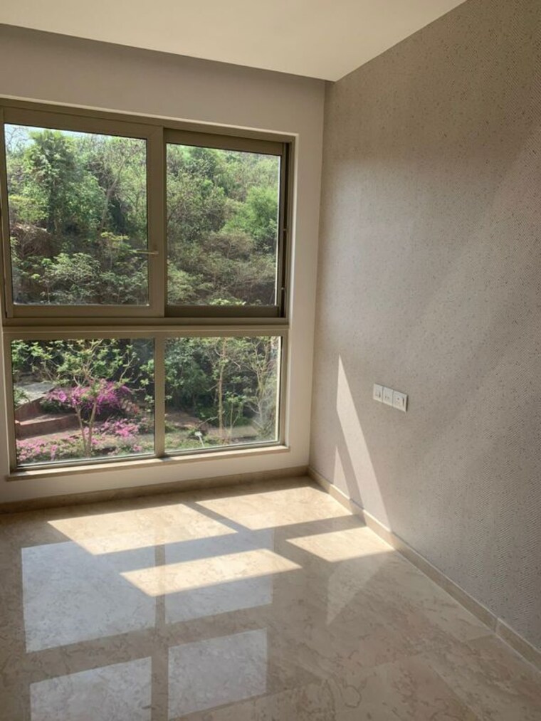 Balcony, castle-rock 2 Bedroom 777 Sq.Ft. Apartment In Powai Mumbai 9797274