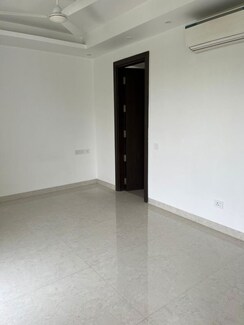 4 BHK + Servant Room Builder Floor For Rent in Saket