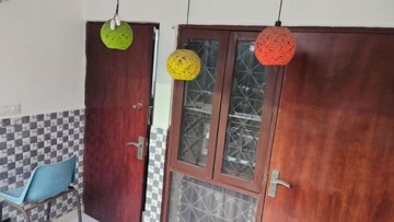 Furnished Amenities in 3 BHK Apartment at Sector 9 Dwarka – for Rent